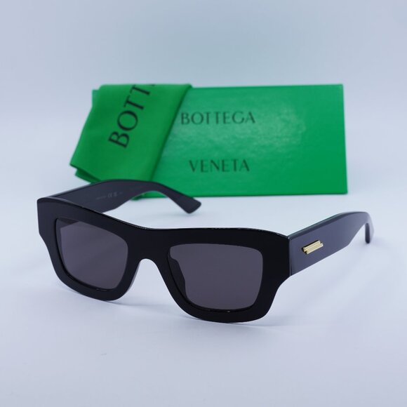 Bottega Veneta BV1357S 001 Square Sunglasses - Black/Grey - Picture 1 of 7